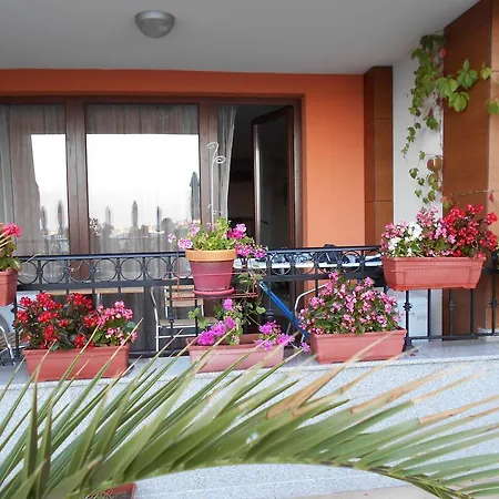 Apartment Complex Mirage Of Nessebar Exterior photo