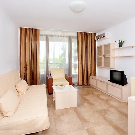 Apartment Complex Mirage Of Nessebar Exterior photo