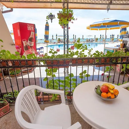 Apartment Complex Mirage Of Nessebar Exterior photo
